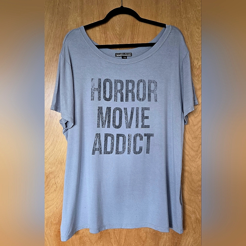 Gray Graphic Tee - Horror Movie Addict